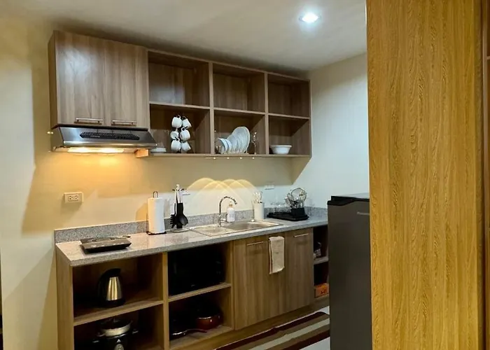 The A&r Stay-mactan Cozy In With Pool Near Airport & Île de Mactan