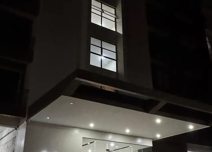The A&r Stay-mactan Cozy In With Pool Near Airport &